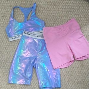 WILDFOX workout lot sports bra two bike shorts fits size small